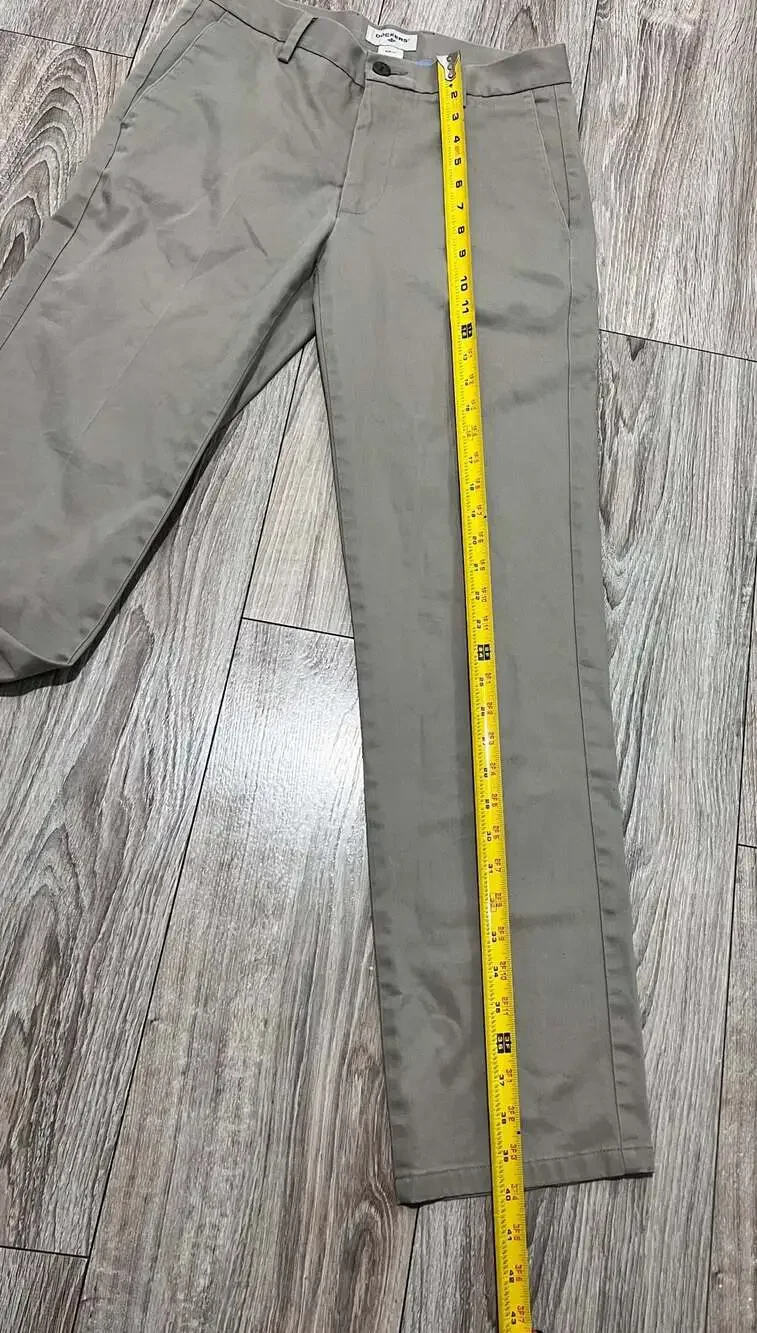 Dockers Men's Slim Fit Chino Pants  Size 29x32